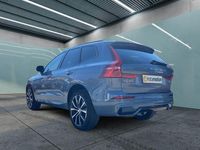 Gebraucht Volvo XC60 Plus 250 PS (183 kW) 2023 Grau SUV