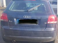 Gebraucht Audi A3 Ambiente 116 PS (85 kW) 2004 Blau Limousine