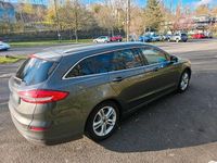 Gebraucht Ford Mondeo Titanium 150 PS (110 kW) 2019 Grau Kombi
