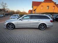 Gebraucht Mercedes E220 170 PS (125 kW) 2017 Silber Kombi