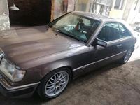 Gebraucht Mercedes 230 132 PS (97 kW) 1991 Blau Coupé