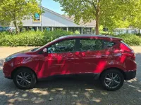 Gebraucht Hyundai ix35 Trend 166 PS (122 kW) 2015 Rot SUV