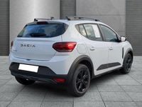 Neu Dacia Sandero Extreme 101 PS (74 kW) 2025 Arktisweiß SUV