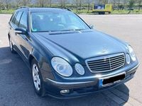 Gebraucht Mercedes E320 Avantgarde 224 PS (164 kW) 2005 Schwarz Limousine