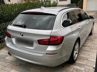 Gebraucht BMW 520 190 PS (139 kW) 2016 Silber Kombi