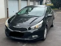Gebraucht Kia Ceed 128 PS (94 kW) 2013 Schwarz Kleinwagen