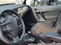 Gebraucht Citroën C3 SELECTION 68 PS (50 kW) 2012 Weiß Limousine