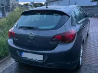 Gebraucht Opel Astra Innovation 140 PS (102 kW) 2011 Grau Limousine