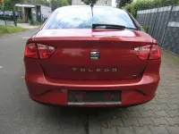 Gebraucht Seat Toledo Style 122 PS (89 kW) 2014 "cherry" rot Kleinwagen