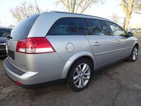Gebraucht Opel Vectra Edition 120 PS (88 kW) 2007 Silber Kombi