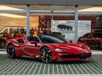 Gebraucht Ferrari SF90 2025 Rot Cabrio