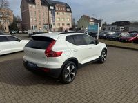 Gebraucht Volvo XC40 Plus 163 PS (119 kW) 2025 Weiß SUV