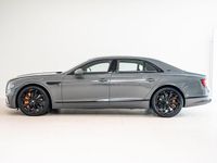Ny Bentley Flying Spur 680 HK (500 kW) 2025 Grå Sedan