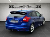 Gebraucht Ford Focus ST 250 PS (183 kW) 2013 Blau Limousine