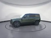 Neu Land Rover Defender SE Dynamic 349 PS (256 kW) 2026 Grün SUV
