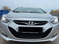Gebraucht Hyundai i40 135 PS (99 kW) 2012 Grau Kombi