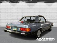Gebraucht Mercedes 560 230 PS (169 kW) 1987 Blau Cabrio