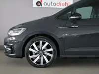 Gebraucht VW Touran Highline 150 PS (110 kW) 2025 Grau Van / Kleinbus