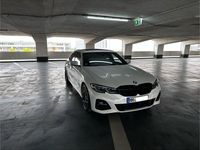 gebraucht BMW 330 i M Sport Automatic M Sport