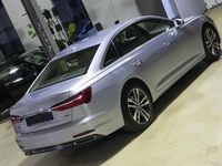 Usado Audi A6 Design 245 HP (180 kW) 2023 Prateado Sedan