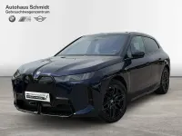 Gebraucht BMW iX M Sport 400 kW (544 PS) 2025 Bmw individual tansanitblau SUV