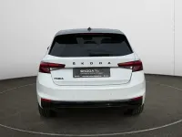 Gebraucht Skoda Fabia Monte Carlo 150 PS (110 kW) 2023 Moonweiss metallic Kleinwagen