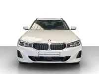 Gebraucht BMW 318 156 PS (114 kW) 2025 Weiß Limousine
