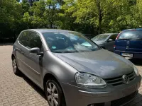 Używany VW Golf V 75 KM (55 kW) 2006 Szary Hatchback