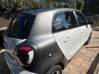 Gebraucht Smart ForFour Electric Drive 60 kW (82 PS) 2020 Weiß Kleinwagen