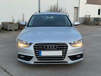 Gebraucht Audi A4 Attraction 120 PS (88 kW) 2012 Silber Kombi