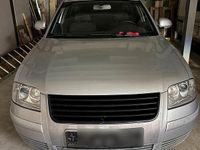 Gebraucht VW Passat 131 PS (96 kW) 2004 Silber Kombi