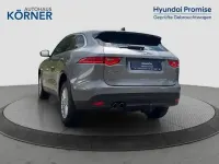 Gebraucht Jaguar F-Pace Prestige 179 PS (131 kW) 2020 Silber SUV