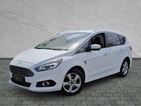 Gebraucht Ford S-MAX Titanium 190 PS (139 kW) 2019 Frost weiß Van / Kleinbus