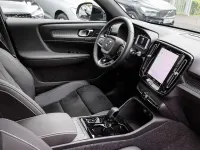 Gebraucht Volvo XC40 Plus 163 PS (119 kW) 2025 Blau SUV