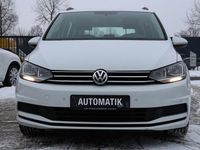 Gebraucht VW Touran 150 PS (110 kW) 2019 Weiß Van / Kleinbus