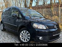 Gebraucht VW Touran Highline 105 PS (77 kW) 2012 Schwarz Van / Kleinbus