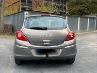 Gebraucht Opel Corsa Active 87 PS (63 kW) 2013 Braun Kleinwagen