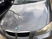 Gebraucht BMW 318 135 PS (99 kW) 2006 Braun Kombi