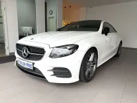 Usata Mercedes E350 AMG 286 CV (210 kW) 2019 Bianco Coupé