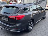 Second-hand Ford Focus Active 125 CP (91 kW) 2019 Gri Break