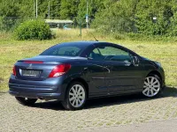 Gebraucht Peugeot 207 CC Allure 156 PS (114 kW) 2010 Blau Cabrio