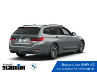 Gebraucht BMW 320 Comfort Edition 184 PS (135 kW) 2025 Skyscraper grau Kombi
