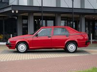 Gebraucht Alfa Romeo 75 155 PS (114 kW) 1988 Limousine