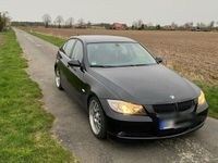 gebraucht BMW 320 i e90