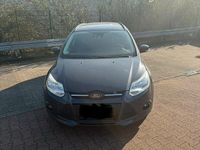 Gebraucht Ford Focus 116 PS (85 kW) 2011 Grau Kombi