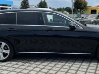 Gebraucht Mercedes E220 Avantgarde 194 PS (142 kW) 2016 Obsidianschwarz Kombi