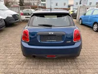 Gebraucht Mini ONE 102 PS (75 kW) 2017 Blau Kleinwagen