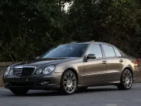 Gebraucht Mercedes E320 224 PS (164 kW) 2007 Andere farben Limousine