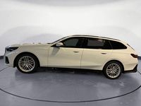 Gebraucht BMW 520 Performance 197 PS (144 kW) 2025 Weiß Kombi