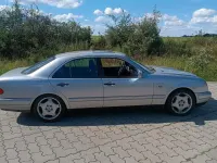 Gebraucht Mercedes E430 279 PS (205 kW) 1997 Silber Limousine